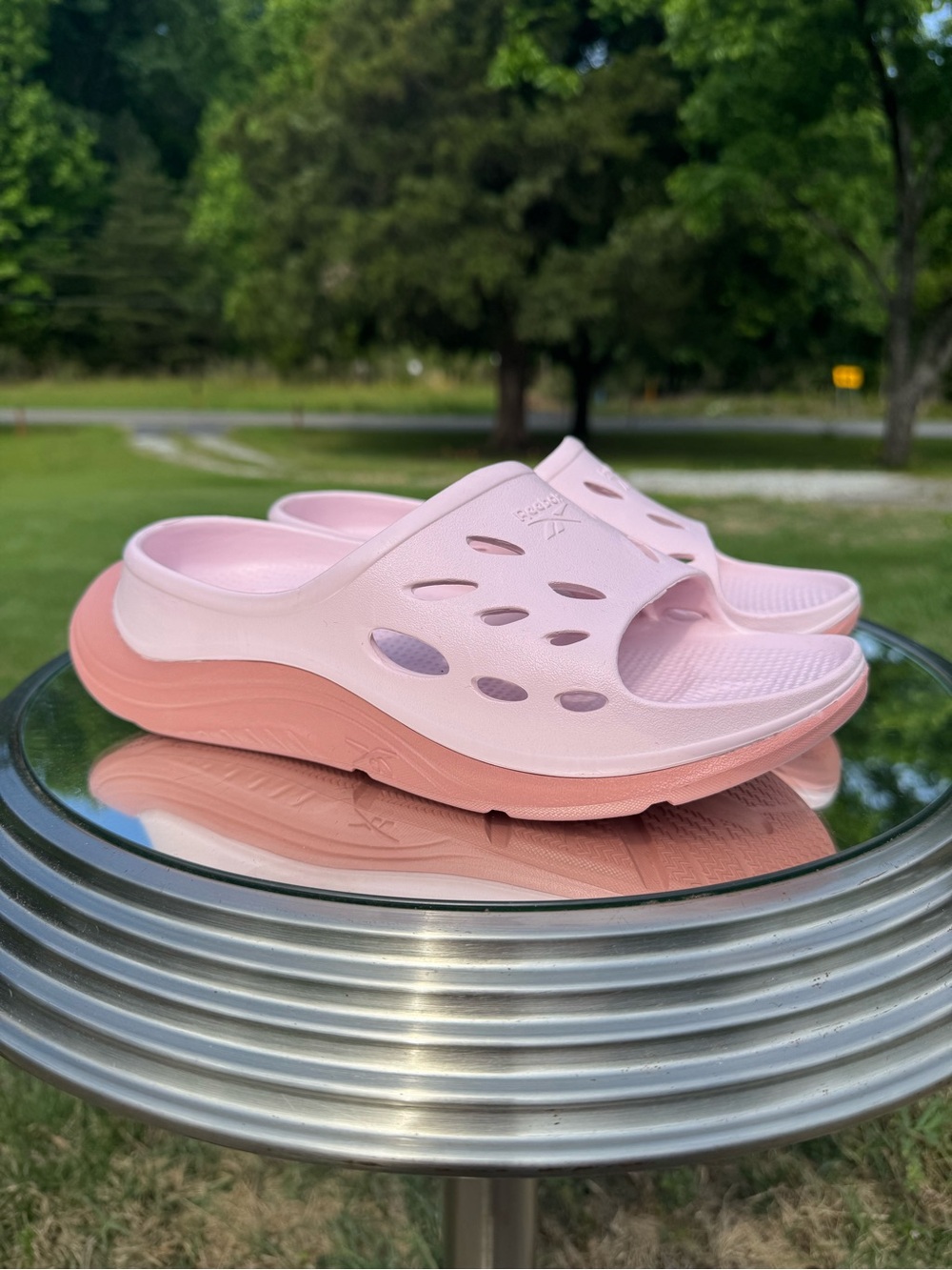 Reebok Light Pink and Coral Slide Sandals